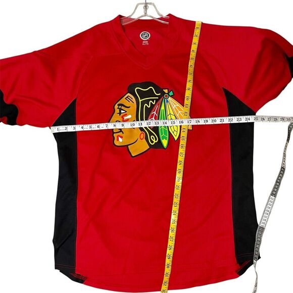 Reebok Jersey XL Red PATRICK KANE 88 Chicago Blackhawks NHL Team Sports… - Picture 4 of 8